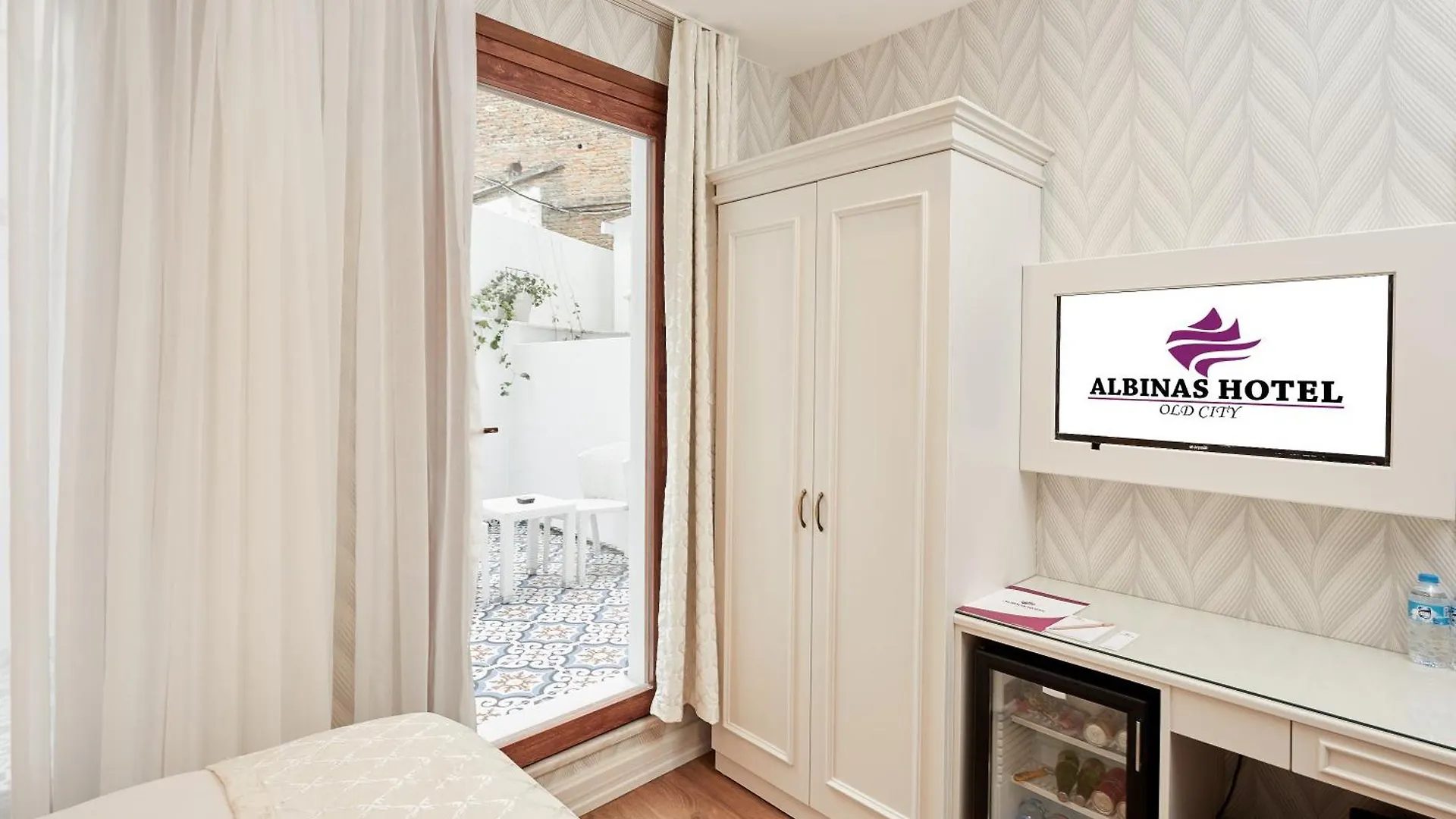 Albinas Hotel Old City Стамбул